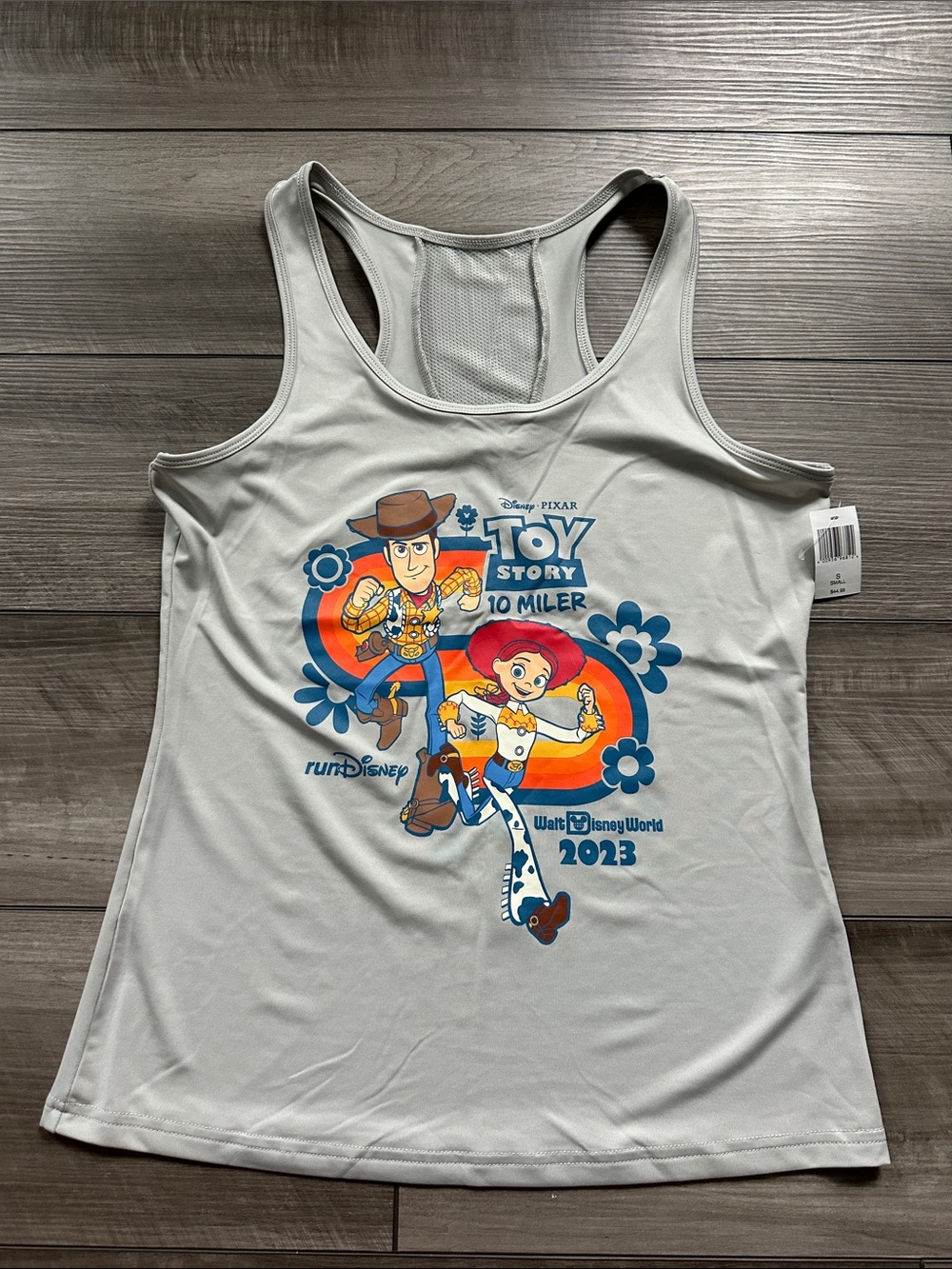 runDisney Pixar Toy Story 10 Miler 2023 Light Grey Tank NWT